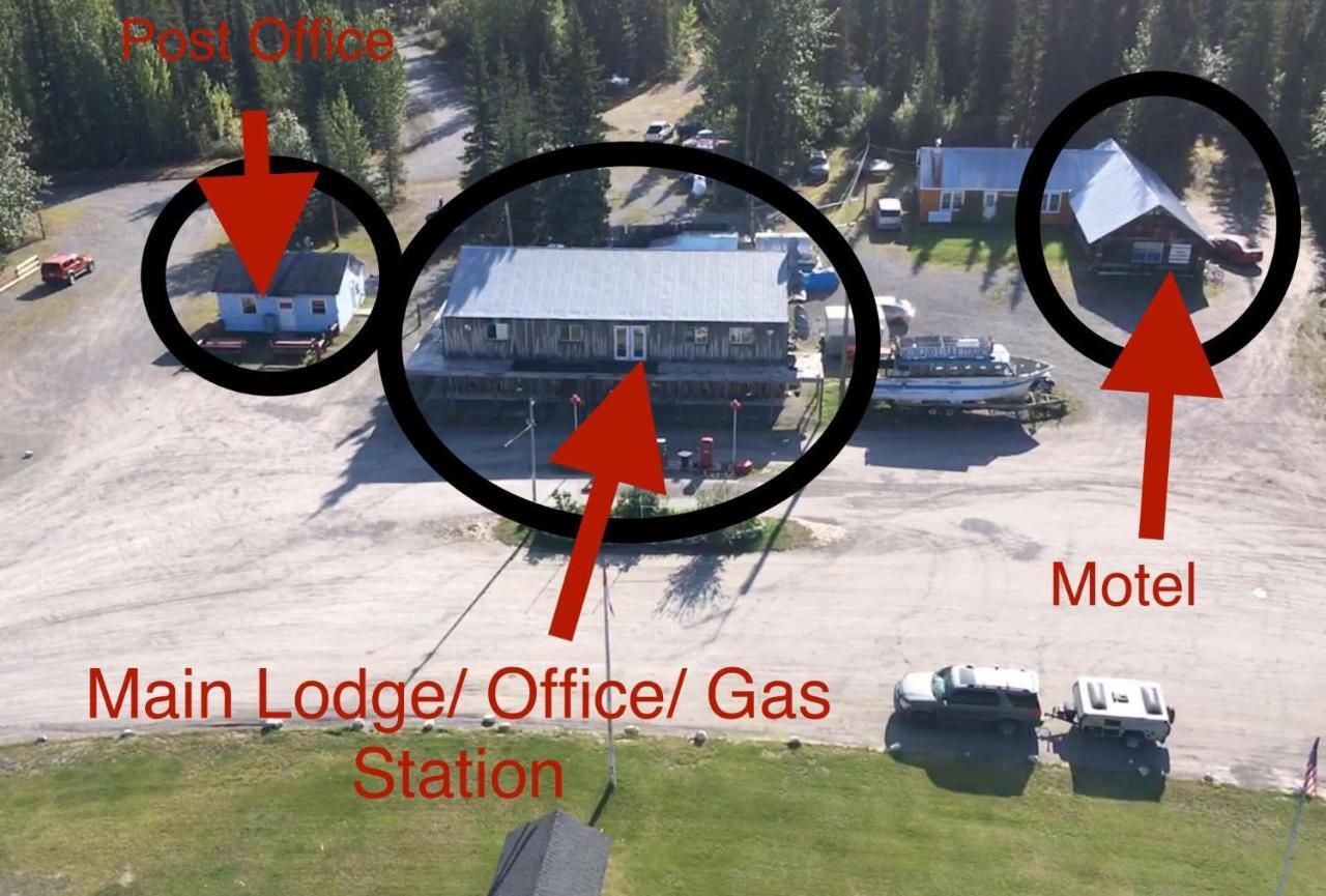 Double G Service Muncho Lake Extérieur photo